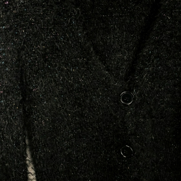 Fuzzy Cropped Button Cardigan - Picture 4 of 4